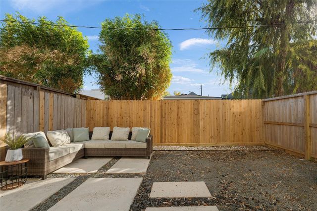 4409 Schuler Street A, Houston, TX 77007