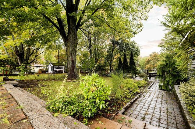 11 Byron St, Wakefield, MA 01880