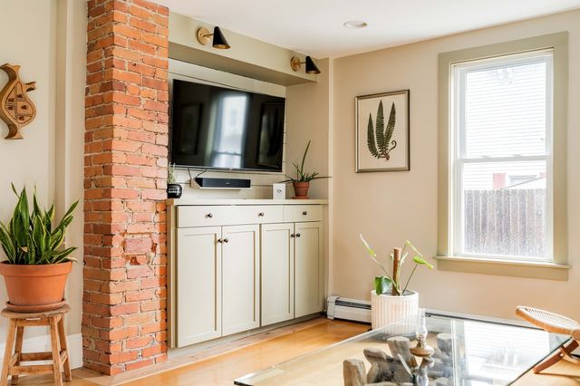 11 Byron St, Wakefield, MA 01880