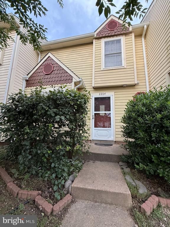 2204 ROCK CREEK RD, Fredericksburg, VA 22407