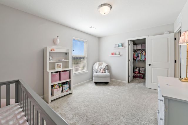 10318 McGregor Boulevard, Woodbury, MN 55129