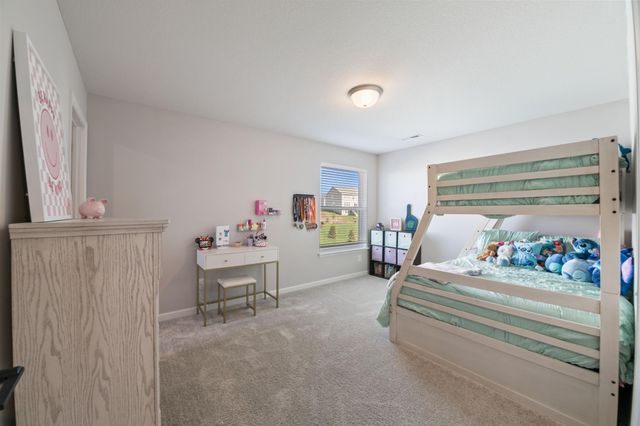 10318 McGregor Boulevard, Woodbury, MN 55129