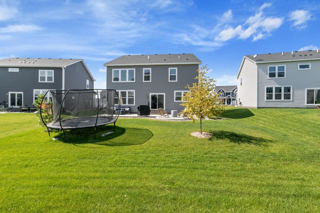 10318 McGregor Boulevard, Woodbury, MN 55129