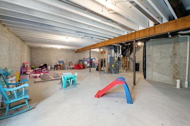 10318 McGregor Boulevard, Woodbury, MN 55129