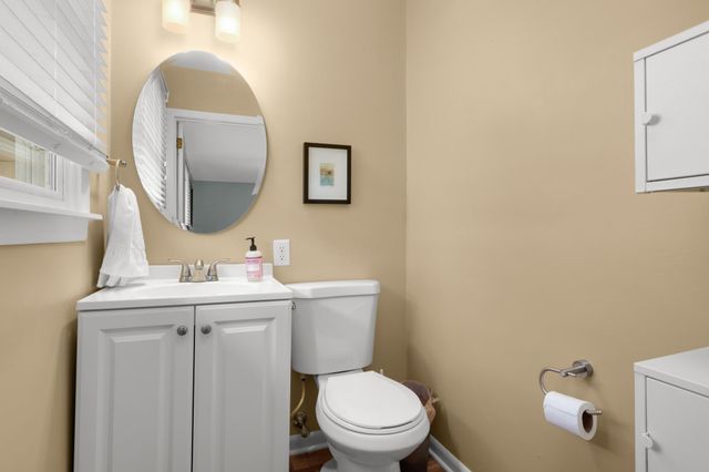 8236 Dupont Avenue S, Bloomington, MN 55420