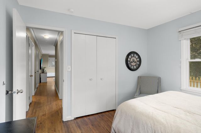 8236 Dupont Avenue S, Bloomington, MN 55420