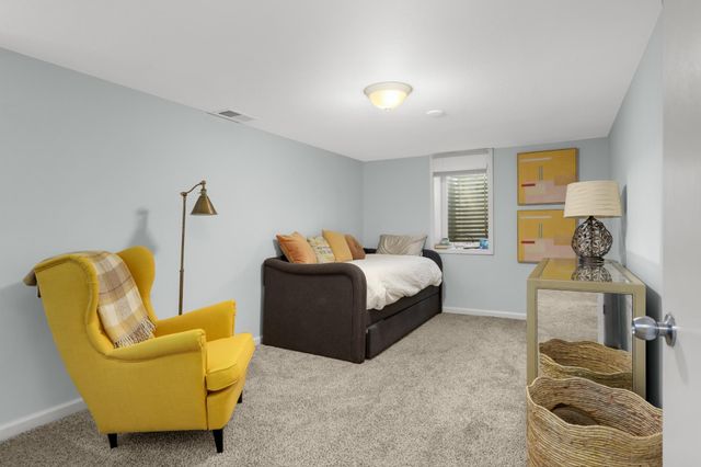 8236 Dupont Avenue S, Bloomington, MN 55420