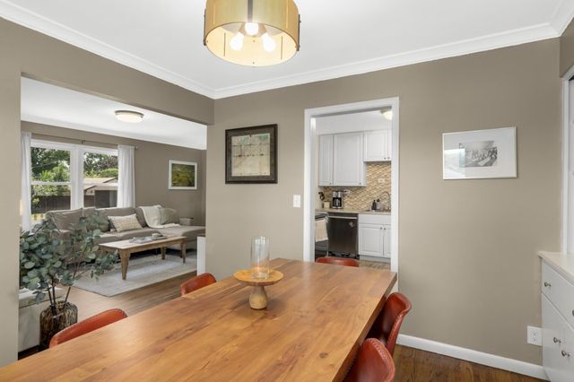 8236 Dupont Avenue S, Bloomington, MN 55420