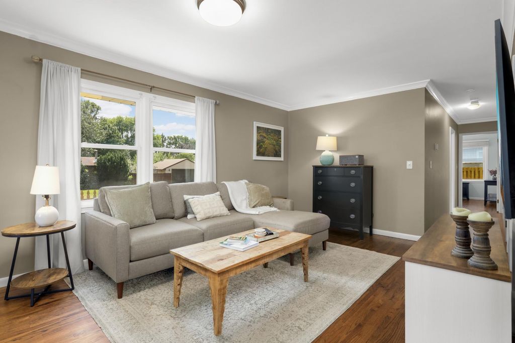 8236 Dupont Avenue S, Bloomington, MN 55420 — photo 5