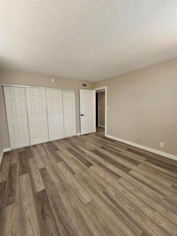 1850 N Congress Avenue 305, West Palm Beach, FL 33401