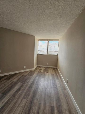 1850 N Congress Avenue 305, West Palm Beach, FL 33401