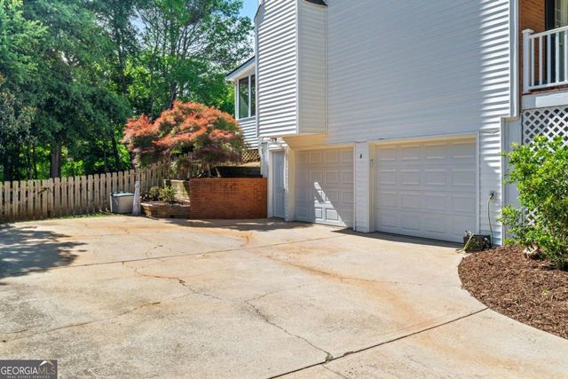 1325 Willow Tree Drive, Woodstock, GA 30188
