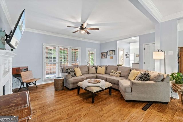 1325 Willow Tree Drive, Woodstock, GA 30188