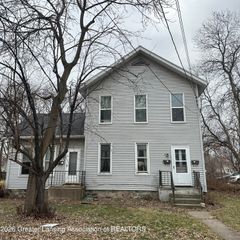 821 N Chestnut Street, Lansing, MI 48906