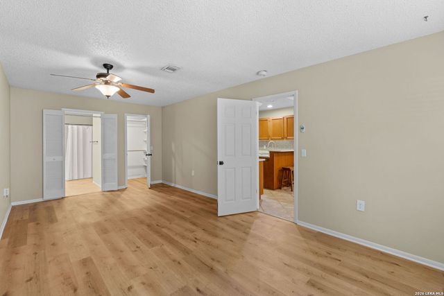 9338 Points Edge, San Antonio, TX 78250