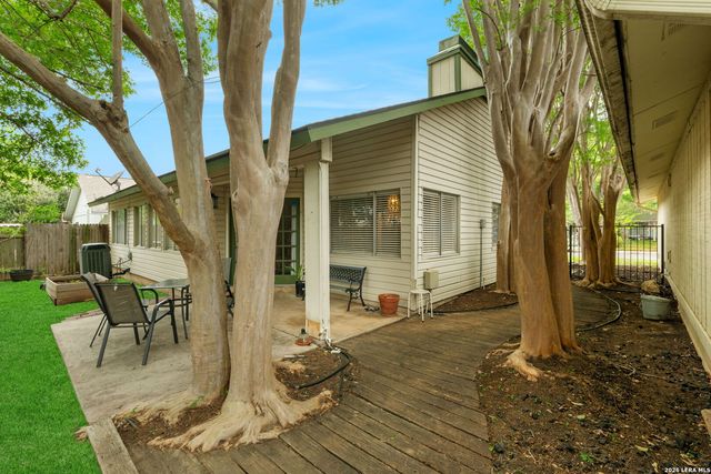 9338 Points Edge, San Antonio, TX 78250