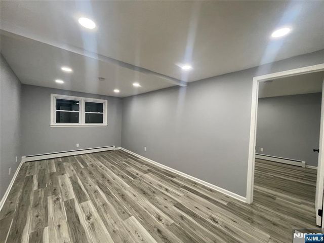 624 Devon Street 2nd fl, Kearny, NJ 07032