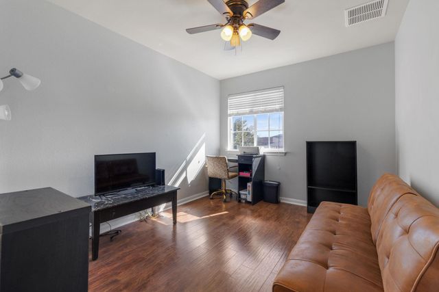 103 Hoya LN, San Marcos, TX 78666