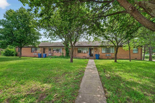 718 S Hunter, Wichita, KS 67217
