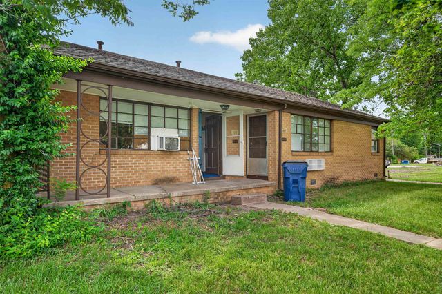 718 S Hunter, Wichita, KS 67217