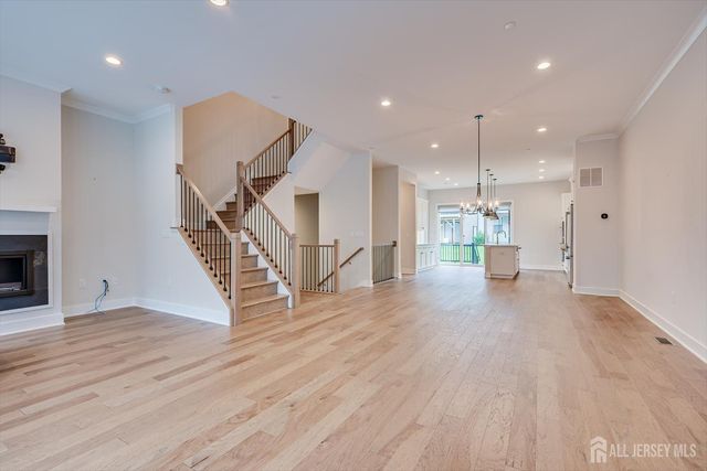 16 Valiant Court, Middletown, NJ 07748