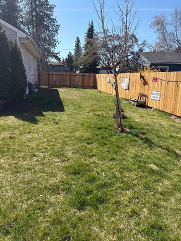 6701 N normandie St, Spokane, WA 99208