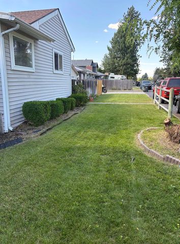 6701 N normandie St, Spokane, WA 99208