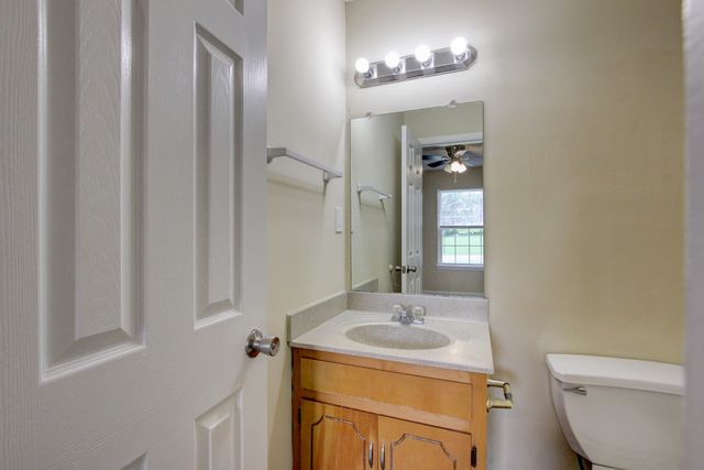 1006 Bush Ave, Oak Grove, KY 42262
