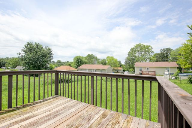 1006 Bush Ave, Oak Grove, KY 42262