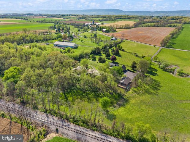 7812 ROWE RUN ROAD, Chambersburg, PA 17202