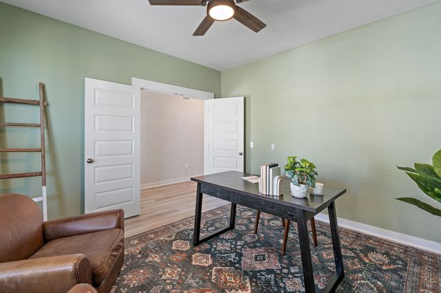 1056 Pebble Run Rd, Hendersonville, TN 37075