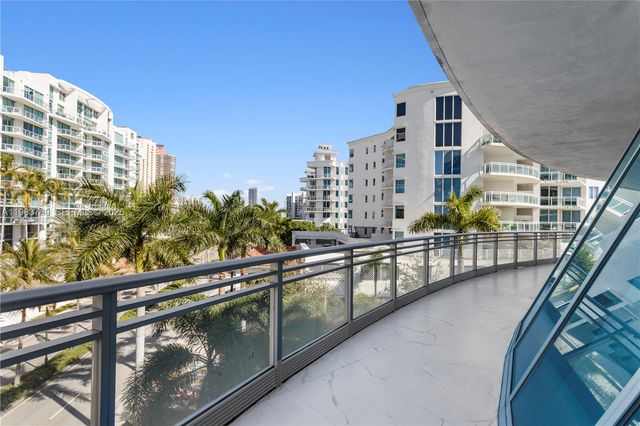 2950 NE 188th Street 349, Aventura, FL 33180