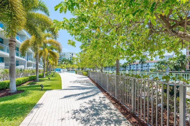 2950 NE 188th Street 349, Aventura, FL 33180