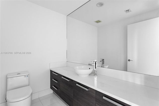 2950 NE 188th Street 349, Aventura, FL 33180