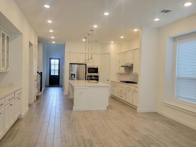 17351 Merigold Heights Drive, Conroe, TX 77302