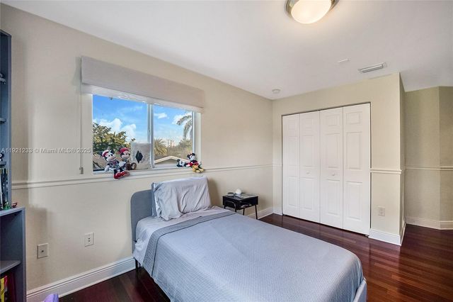 10670 SW 77th Ave 10670, Pinecrest, FL 33156