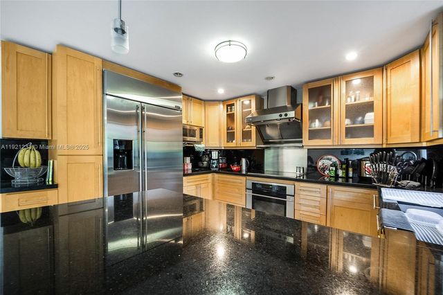 10670 SW 77th Ave 10670, Pinecrest, FL 33156