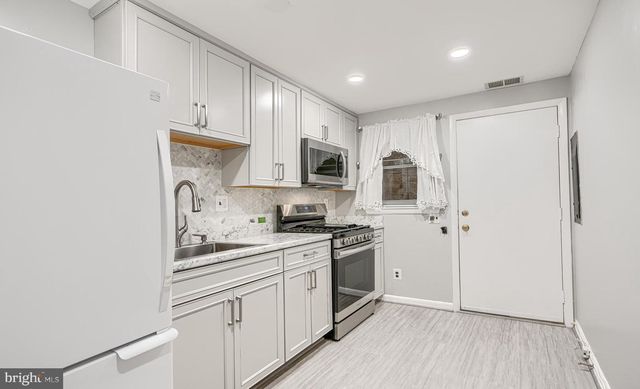 1205 ASHLAND AVE, Baltimore, MD 21202