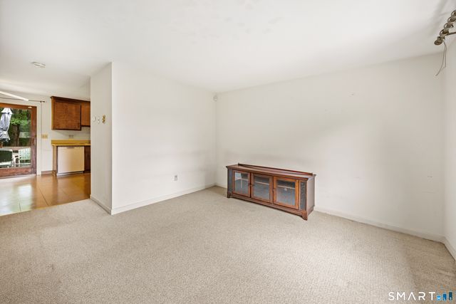 1581 Meriden Waterbury Turnpike 6, Southington, CT 06489