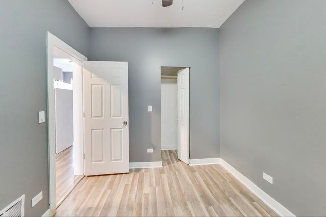 6624 S Rhodes Avenue 1, Chicago, IL 60637