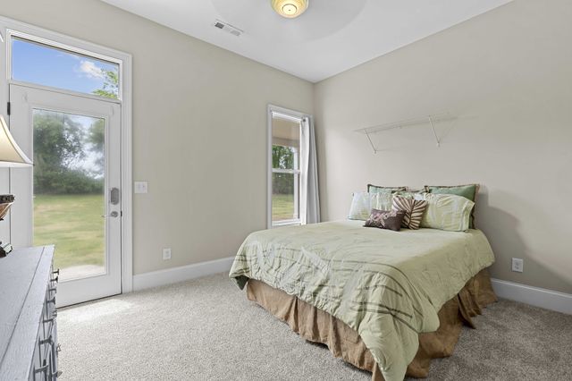 3946D Hickory Ridge Rd, Lebanon, TN 37087