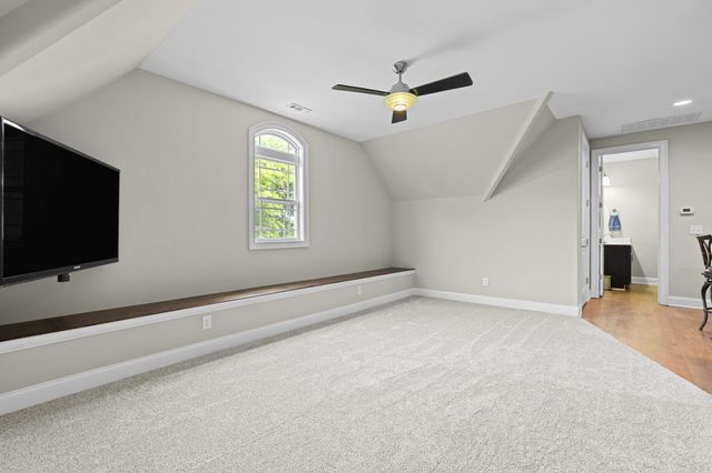 3946D Hickory Ridge Rd, Lebanon, TN 37087
