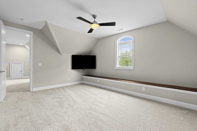 3946D Hickory Ridge Rd, Lebanon, TN 37087