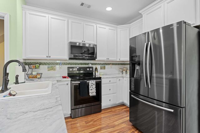 3946D Hickory Ridge Rd, Lebanon, TN 37087
