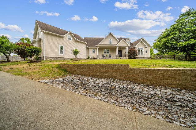 3946D Hickory Ridge Rd, Lebanon, TN 37087