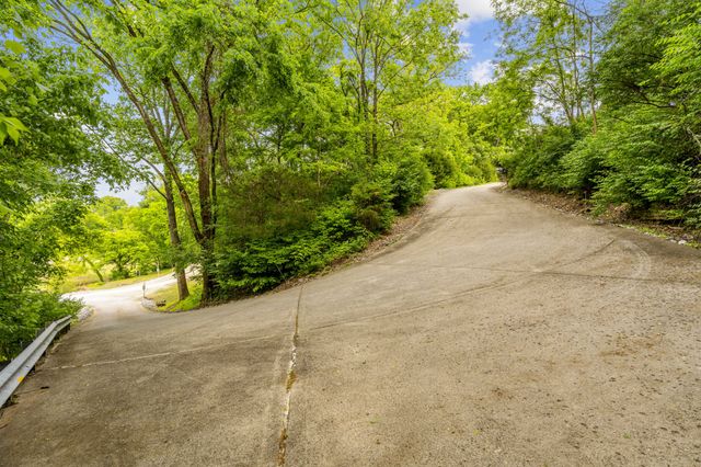 3946D Hickory Ridge Rd, Lebanon, TN 37087