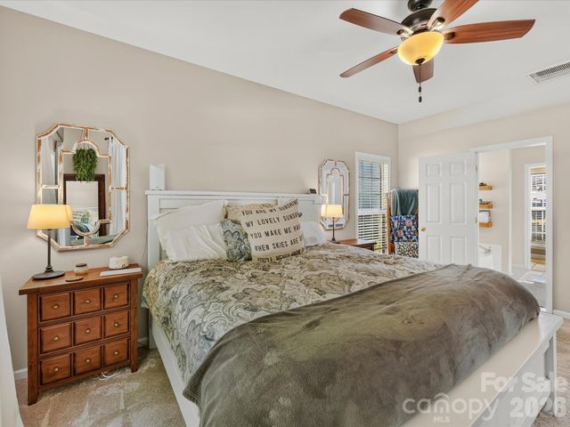 150 W Cavendish Drive, Mooresville, NC 28115