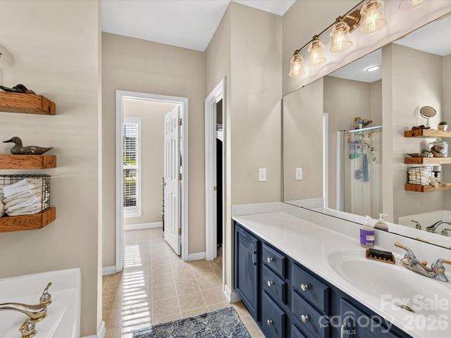150 W Cavendish Drive, Mooresville, NC 28115