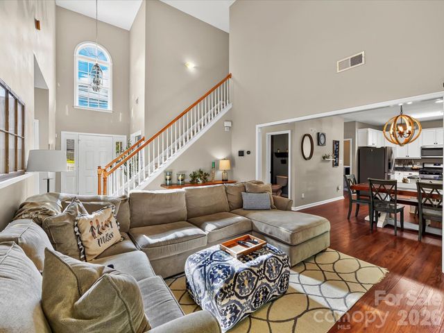 150 W Cavendish Drive, Mooresville, NC 28115