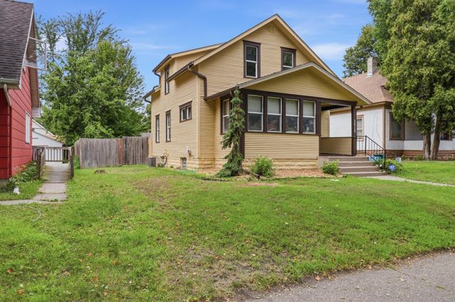 2619 James Avenue N, Minneapolis, MN 55411
